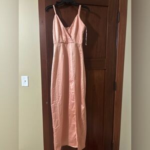 Girl in Mind formal dress
Size small
Pink